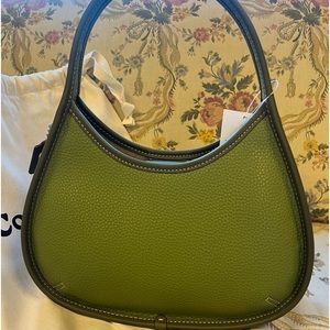 Ergo Bag in Coachtopia Leather/olive green